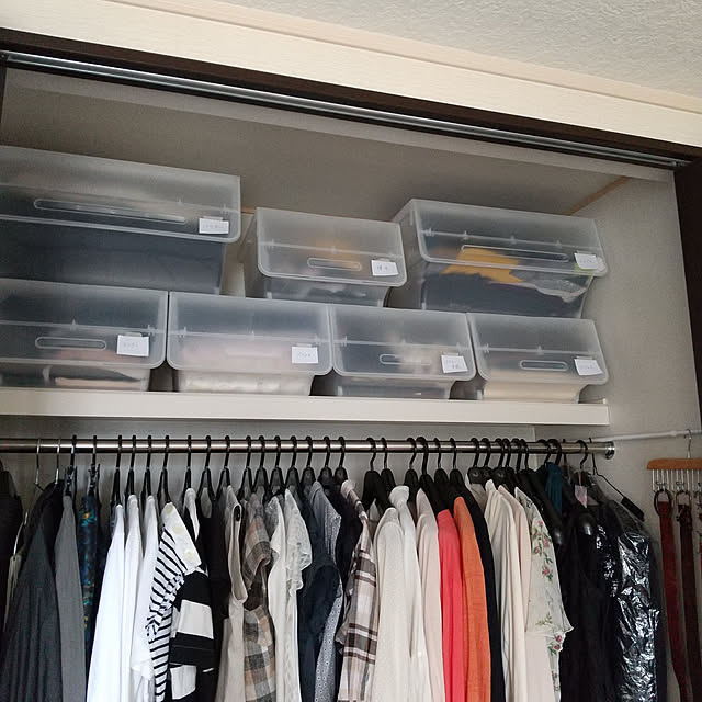 IKEAの壁面収納クローゼットでおしゃれな整理整頓 2 9b9c561224bdd875061cf5c30d462c19f065684c