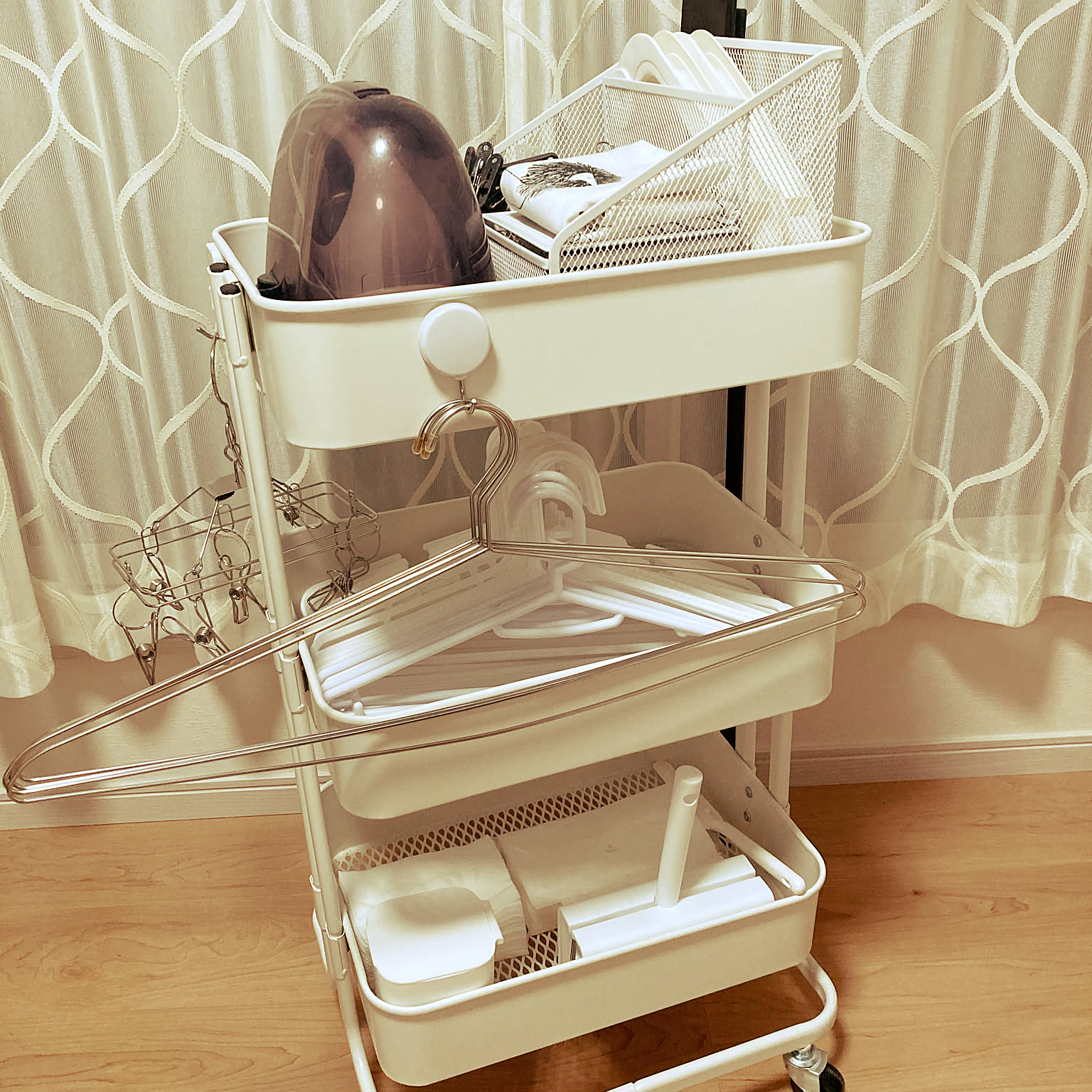 IKEA ワゴンの賢い使い方:収納力を最大限に活用する方法 17 34e87893b12d8a06ac094a9cece68b7161c3ce70